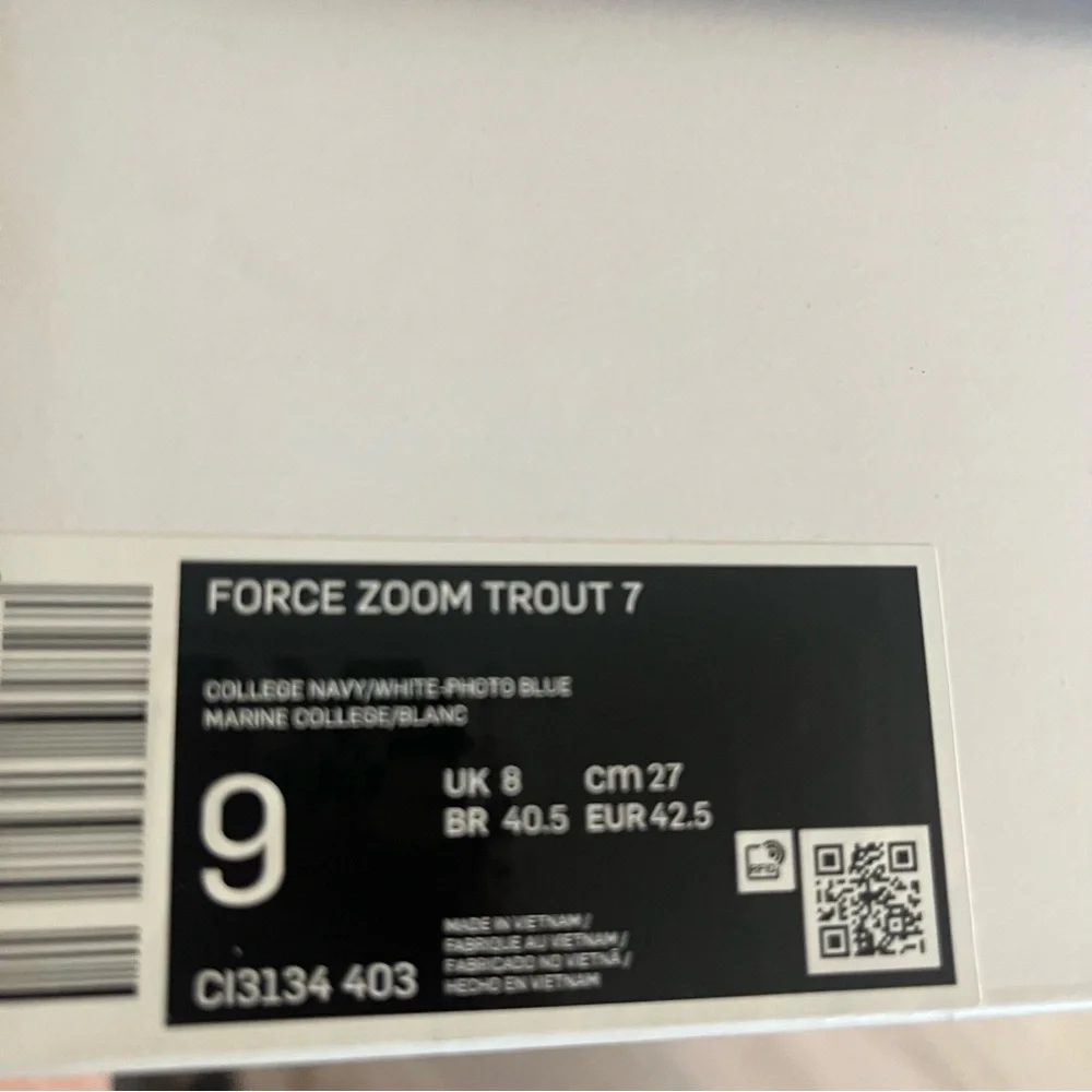 NWT Men’s‎ Nike Force Zoom Trout 7 Dark Blue and White Baseball Cleats